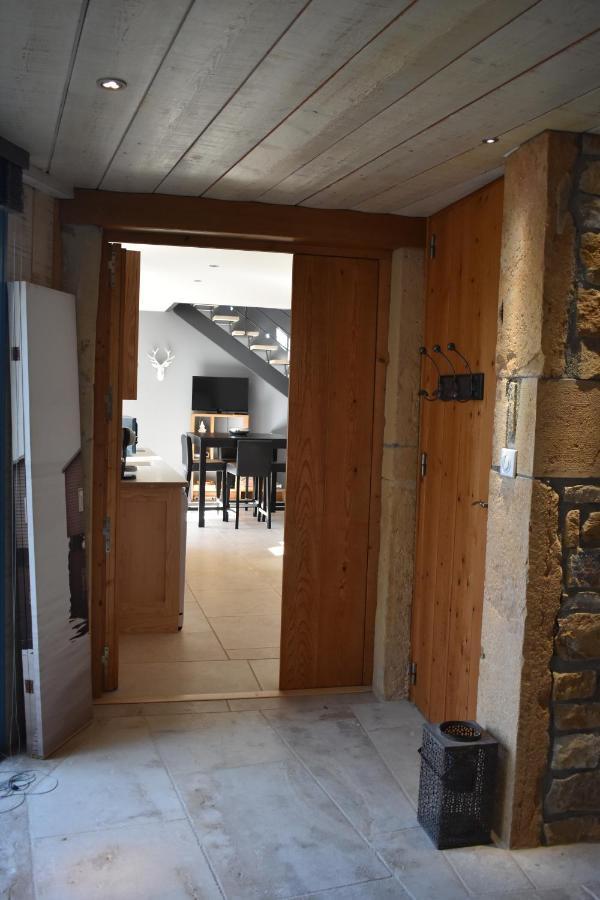 Gite Stone & Spa Chasselay Экстерьер фото