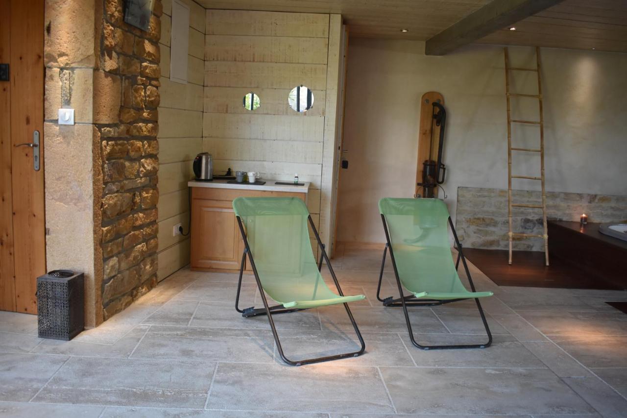 Gite Stone & Spa Chasselay Экстерьер фото