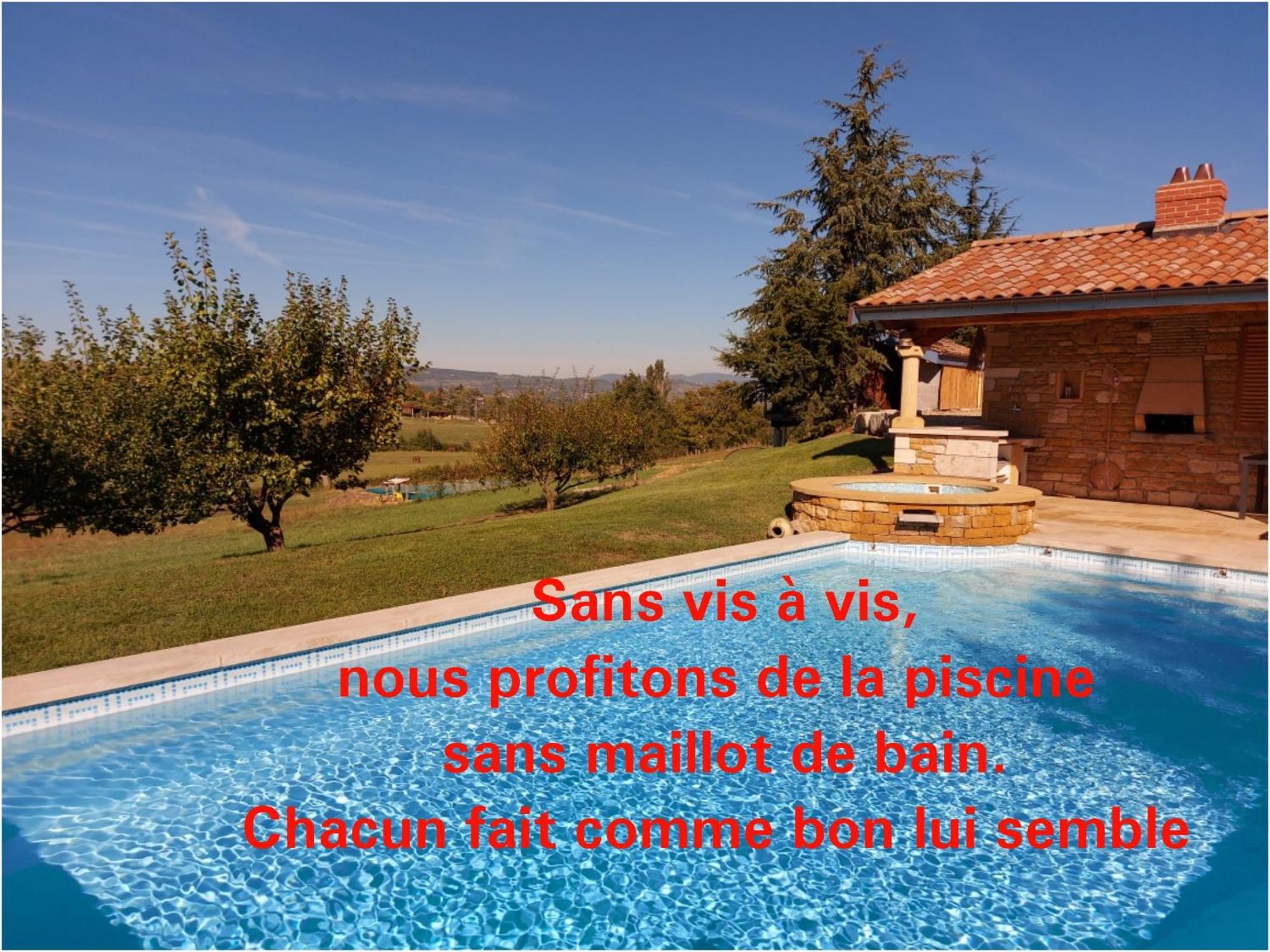 Gite Stone & Spa Chasselay Экстерьер фото