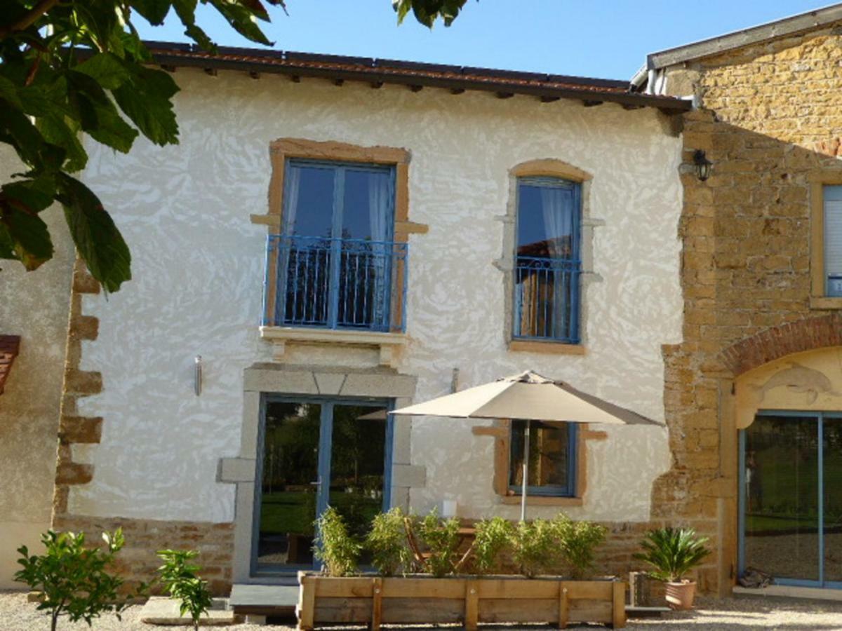 Gite Stone & Spa Chasselay Экстерьер фото